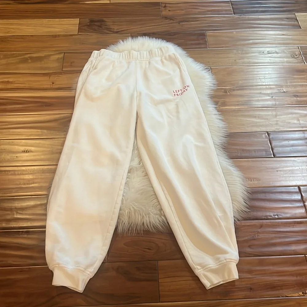 Left On Friday Field Day Sweatpants Medium New - Picture 5 of 13